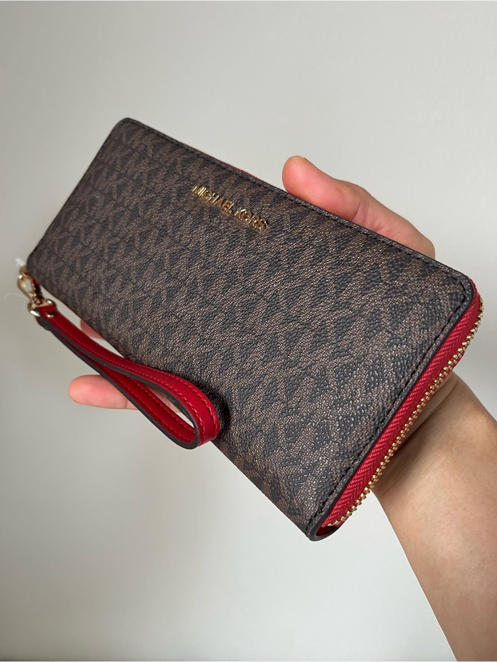 Michael Kors Wallet🎈🎈